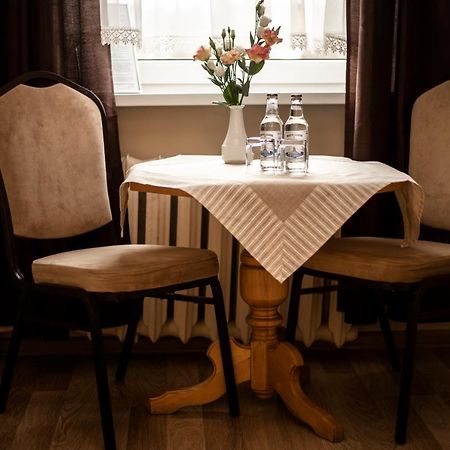Hotel Huzar Gorzów Wielkopolski Kültér fotó