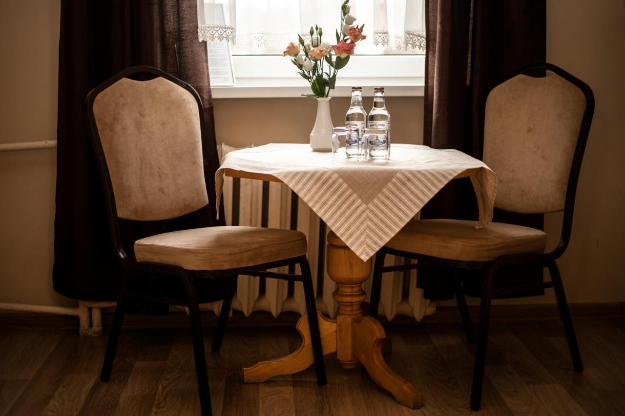 Hotel Huzar Gorzów Wielkopolski Kültér fotó